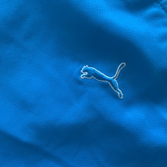 Men’s Puma golf shorts. Mint condition rarely worn - Picture 3 of 4